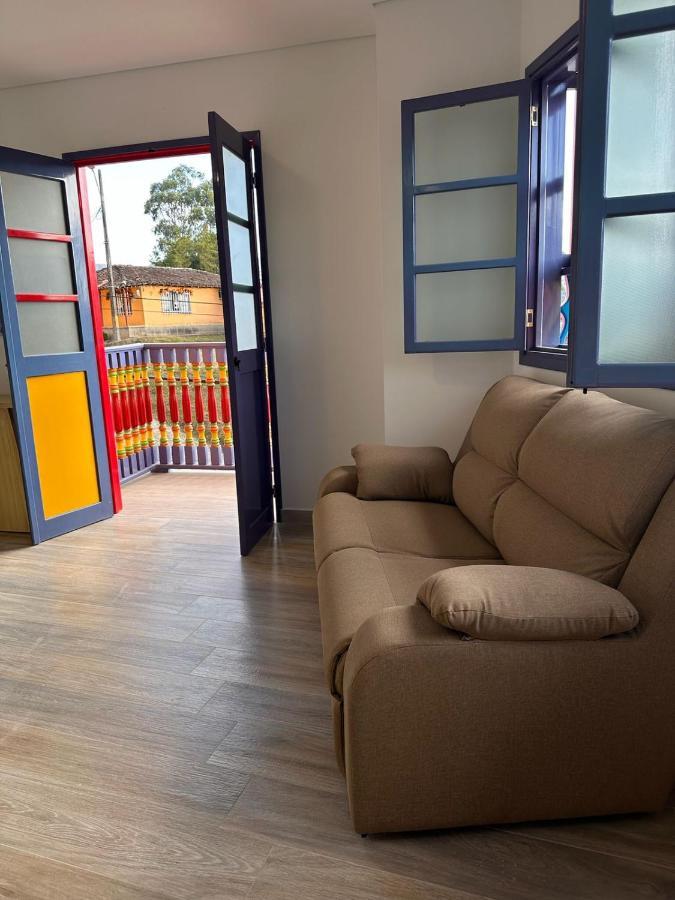 Alto Verde Hotel Guatapé エクステリア 写真