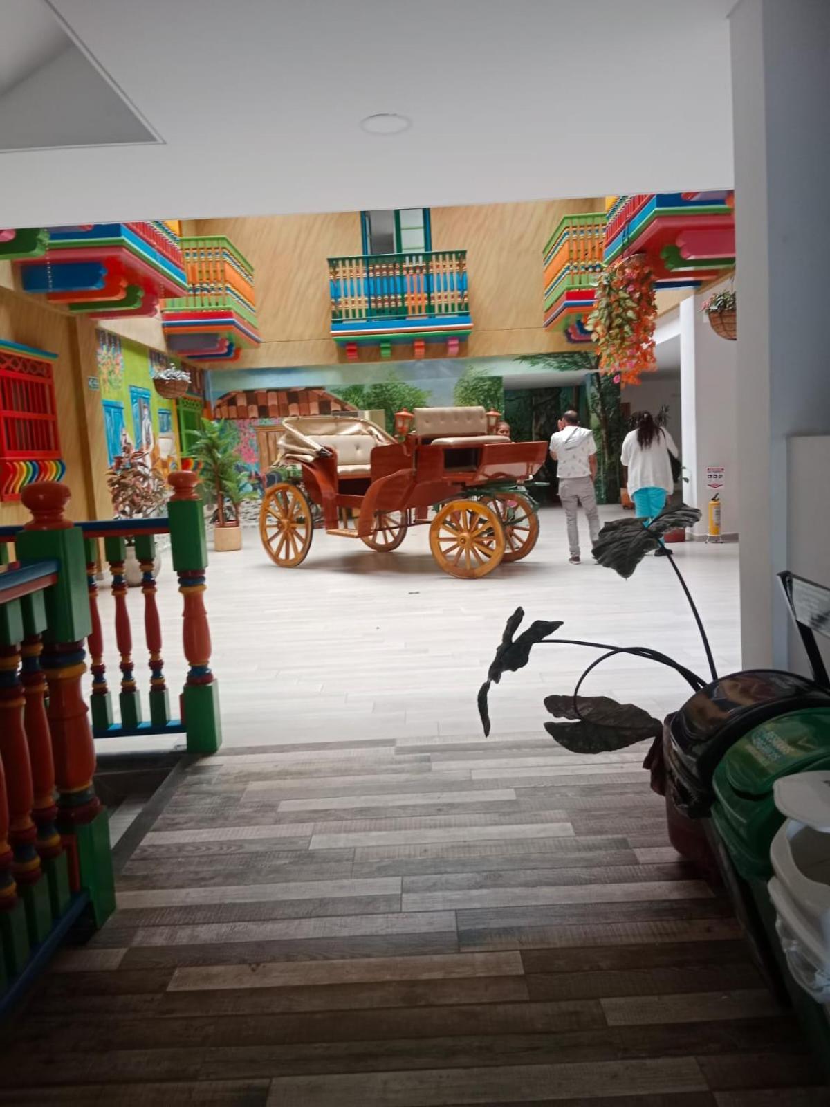 Alto Verde Hotel Guatapé エクステリア 写真